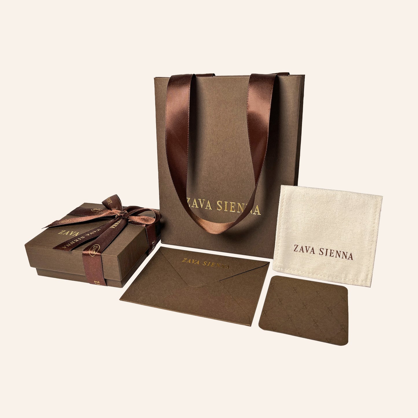 The exclusive packaging set from Zava Sienna.